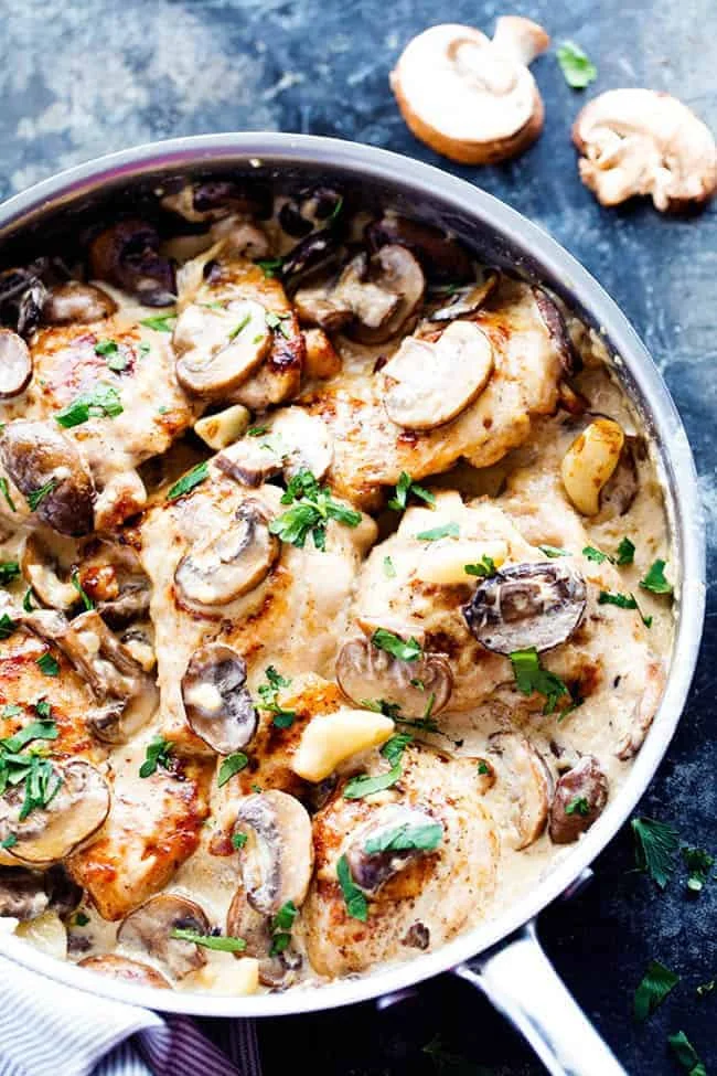 Creamy Garlic Mushroom Chicken | The Recipe Critic